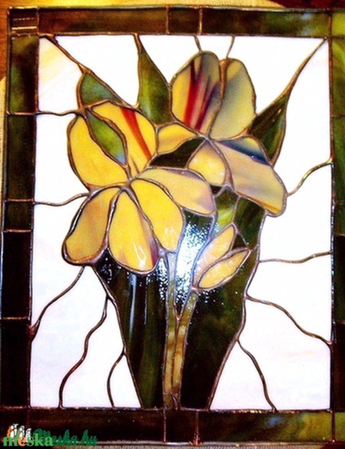 Femei petale iluminate tiffany arta de perete - casă & stil de viață - accesorii pentru decorat casa - picturi murale - artă murală din sticlă - Artynos.ro