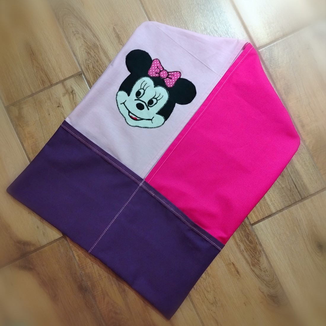 Geantă individuală Mini Mouse Ovis - - Artynos.ro Geantă individuală Mini Mouse Ovis - - Artynos.ro