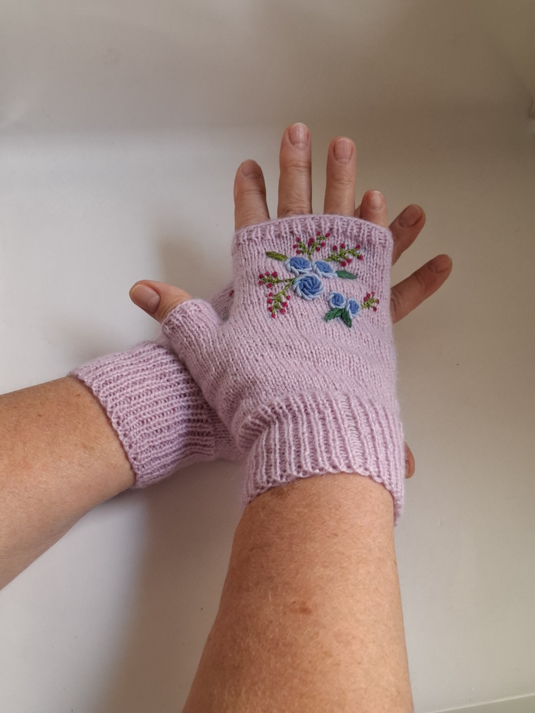 Mănuși tricotate manual, încălzitor de mână -  - Artynos.ro