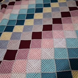 Patura crosetata manual , Casa & Stil de viata, Textile de casa, Cuvertura de pat, Crosetat, ARTYNOS