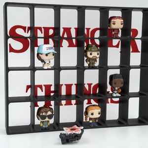 Suport pentru figurine Stranger Things Kinder Joy, Casa & Stil de viata, Organizare & Depozitare, Lada depozitare, Altele, ARTYNOS