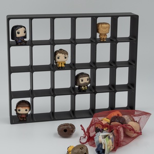 Suport pentru figurine Kinder Joy, Casa & Stil de viata, Organizare & Depozitare, Cutie depozitare, Altele, ARTYNOS