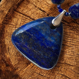 Colier cu pandantiv, din lapis lazuli, hematit si argint,  - bijuterii - coliere - coliere cu pandantive - Artynos.ro