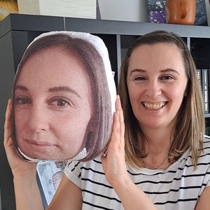 Perna in forma de PillowFace - bazata pe propria mea fotografie, , , ARTYNOS