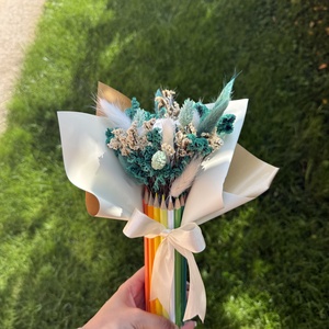 aranjament cu flori si creioane , Casa & Stil de viata, Accesorii pentru decorat casa, Suport de flori, Accesorii florale, Aranjament de flori, ARTYNOS