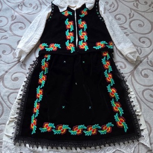 Costum Popular Bihor - îmbrăcăminte și modă - haine damă - blazer și costum - Artynos.ro