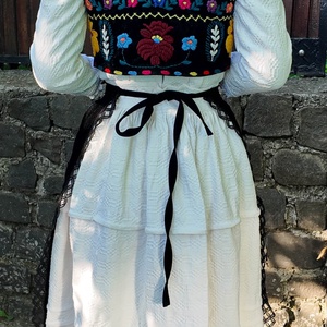 Costum Popular Bihor - îmbrăcăminte și modă - haine damă - blazer și costum - Artynos.ro