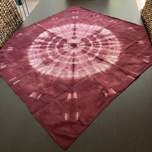 Batik față de masă -  - Artynos.ro