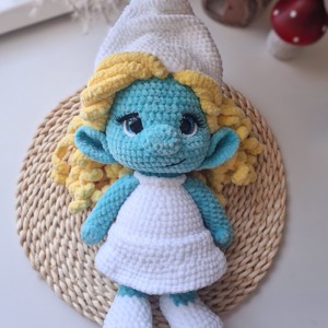 Smurfette (Smurfs si Smurfs), , Crosetat, ARTYNOS