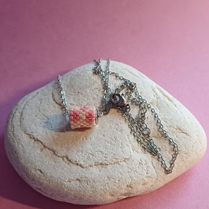 Colier floricele roz, Bijuterii, Coliere, Coliere cu pandative, Confectionarea bijuteriilor, ARTYNOS