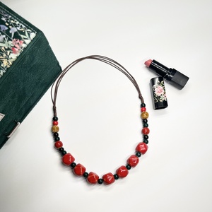 Scarlet Charm - Artynos.ro