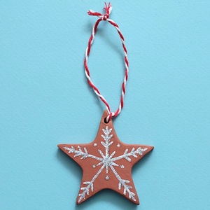 Decoratiune Handmade Brad Craciun Stea de Turta Dulce din lut polimeric - Artynos.ro