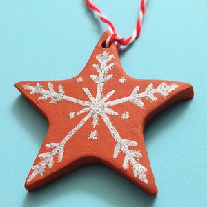 Decorațiune Handmade Brad Craciun Stea de Turta Dulce din lut polimeric - crăciun - decorațiuni de crăciun de casă - figurine pentru pomul de crăciun - Artynos.ro