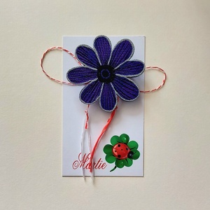 Martisor Handmade Brosa Anemona Mov Pictata cu Acrilice pe Lemn - Artynos.ro