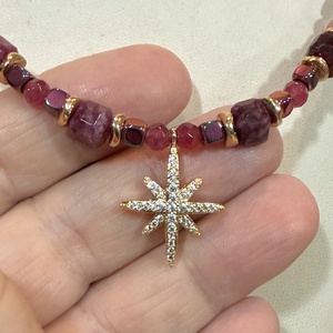 Colier finuț din agate fațetate,jad cuburi,hematit electroplacat,inoxRUBY SPELL - bijuterii - coliere - coliere din mărgele - Artynos.ro