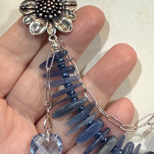 Set colier și cercei din kyanit,hematit și inoxBLUE FROZEN ROMANCE  - bijuterii - seturi de bijuterii - Artynos.ro