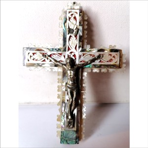 Frumoasa cruce cu incrustari din scoici, crucifixul lui Iisus, Casa & Stil de viata, Accesorii religioase, Cruce, , ARTYNOS
