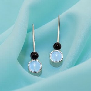 Pereche de cercei din argint pentru femei, cu pietre de jad și onix (EF.200) - bijuterii - cercei - cercei din pietre semiprețioase - Artynos.ro