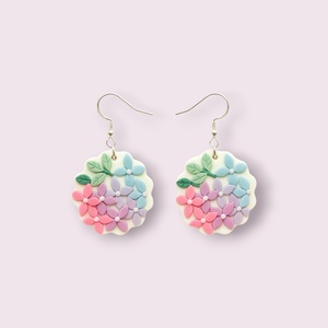 Cercei Hortensii dulci - Argint S925 - bijuterii - cercei - cercei cu figurine - Artynos.ro