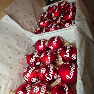 Glob personalizat cu nume, Craciun, Decoratiuni de Craciun de casa, Globuri de Craciun, Altele, Magie si caldura in fiecare detaliu. 

Transforma bradul tau intr-o poveste unica cu globurile noas..., ARTYNOS