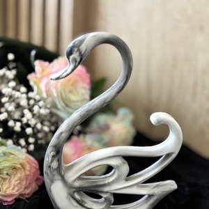 Ceramic Swan, Casă & Stil de viață, Accesorii pentru decorat casa, Decorațiuni de masă și decorațiuni pentru rafturi , Decorațiuni de masă, Ceramică, ARTYNOS