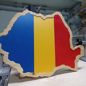 Harta romaniei grezata si taiata CNC din lemn si plastic colorat - casă & stil de viață - decorațiuni de casă - decorațiuni de pereți - hărți perete - Artynos.ro