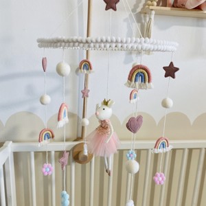 Pastel Dream Pivot pentru pătuț cu șoarece balerină - Pivot pentru bebeluș balerină cu curcubee macrame, pivotare pătuț pastel -  - Artynos.ro