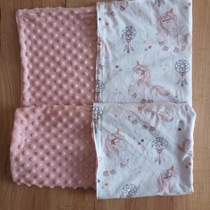 Pătură pentru bebeluși cu două fețe, unicorn mov - casă & stil de viață - echipament pentru camera copiilor - pături pentru copii - Artynos.ro