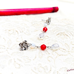 Cercei de Craciun cu coral rosu si opalit - bijuterii - cercei - cercei lungi - Artynos.ro