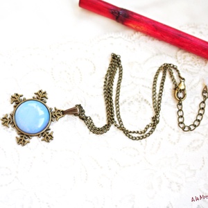 Colier fulg de nea cu opalit - bijuterii - coliere - coliere cu pandative - Artynos.ro