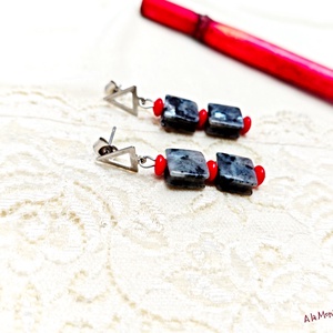 Cercei de iarna cu coral rosu si larvikit - Artynos.ro