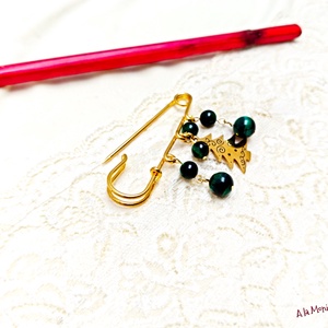 Brosa cu ochi de tigru si bradut - Artynos.ro