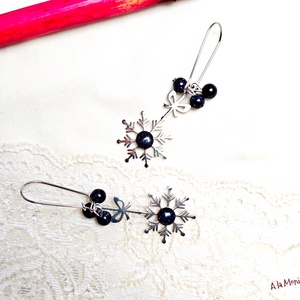 Cercei cu piatra soarelui si fulg de zapada - bijuterii - cercei - cercei din pietre semiprețioase - Artynos.ro