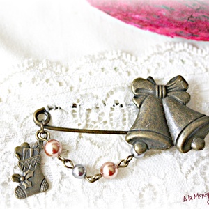 Brosa cu clopotei si perle - bijuterii - broșe - Artynos.ro