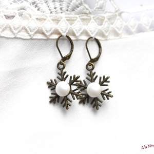 Cercei fulg de zapada alb - bijuterii - cercei - cercei din pietre semiprețioase - Artynos.ro