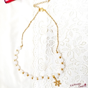 Colier cu jad alb si fulg de zapada auriu - bijuterii - coliere - coliere cu pandative - Artynos.ro