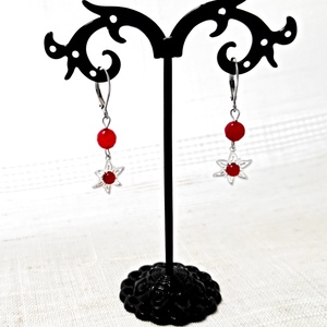 Cercei de iarna cu flori visinii - bijuterii - cercei - cercei lungi - Artynos.ro