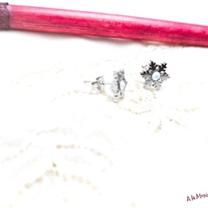 Cercei fulg de zapada alb - bijuterii - cercei - cercei din sticlă - Artynos.ro