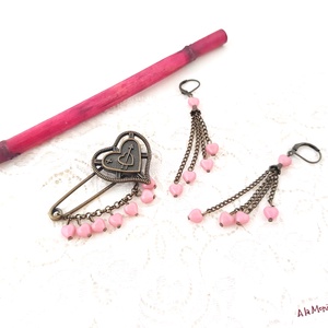 Brosa cu inimioare roz - bijuterii - broșe - Artynos.ro