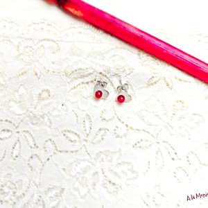 Cercei cu inimi de jad rosu - bijuterii - cercei - cercei din pietre semiprețioase - Artynos.ro