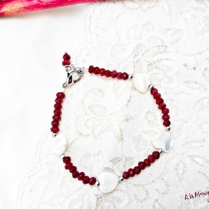 Bratara cu inimi de sidef si jad grena - bijuterii - brățări - brățări din pietre semiprețioase - Artynos.ro