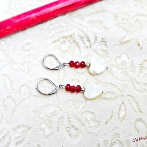 Cercei cu inimi de sidef si jad grena - bijuterii - cercei - cercei din pietre semiprețioase - Artynos.ro