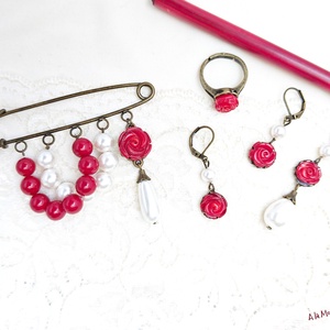 Cercei cu trandafiri de coral si perle albe - bijuterii - mărțișor - Artynos.ro