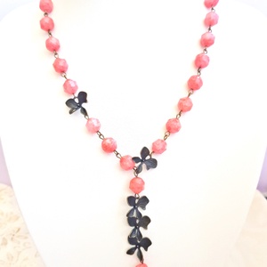 Colier cu flori si rodocrozit - bijuterii - coliere - coliere din pietre semiprețioase - Artynos.ro