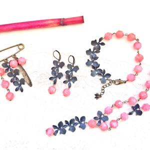 Colier cu flori si rodocrozit - bijuterii - coliere - coliere din pietre semiprețioase - Artynos.ro