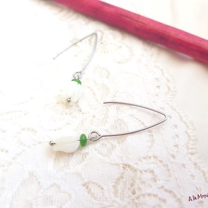 Cercei cu sidef alb si jad verde - bijuterii - cercei - cercei din pietre semiprețioase - Artynos.ro