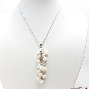 Colier cu perle si frunze de sidef - bijuterii - coliere - coliere cu pandative - Artynos.ro