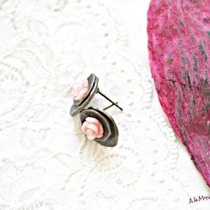 Cercei cu trandafiri de coral roz - bijuterii - cercei - cercei din pietre semiprețioase - Artynos.ro