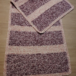 Covor lucrat manual  - accessorii și unelte - mercerie - fire, ață de croșetat - ghem de lână - Artynos.ro