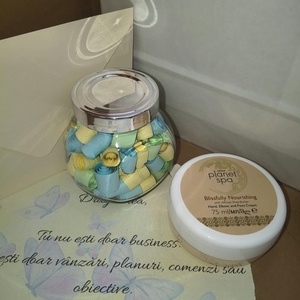 Set cadou pentru femeie � 30 de mesaje de încurajare + cremă Avon Planet Spa - igienă și înfrumusețare - produse de igienă personală - produse speciale pentru îngrijirea pielii - Artynos.ro
